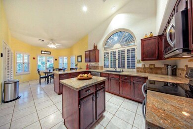 6759EVinsonCir008