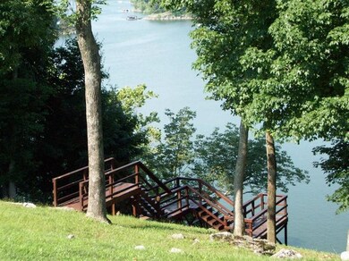 297 Beams Dr, Harrodsburg, KY 40330 - photo 2