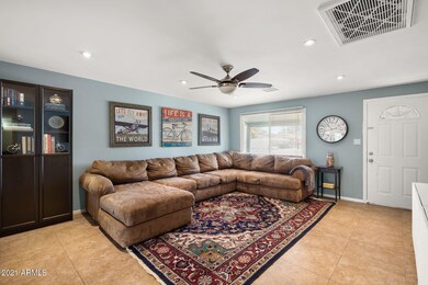 Living Room2
