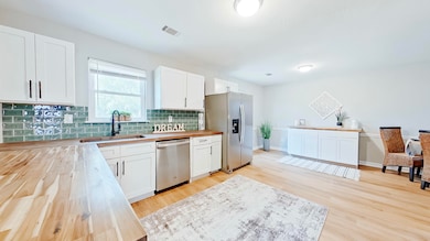 004_2-kitchen_331