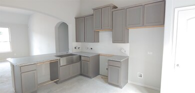 1739 Yaupon Trail Ct, Alvin, TX 77511 - photo 6