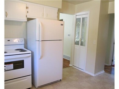 3633 Ronald St, Lansing, MI 48911 - photo 6