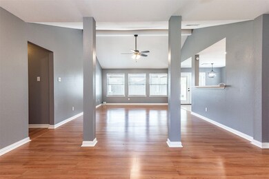 2707 Quail Run Dr, Alvin, TX 77511 - photo 5