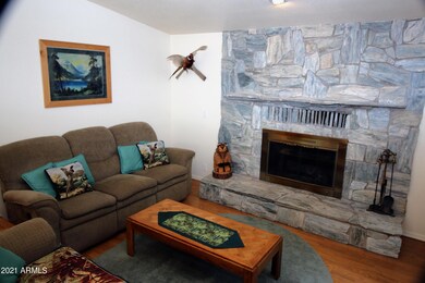 2912 Summer Loop
