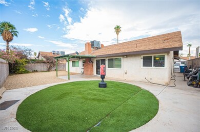 6616 Treadway Ln, Las Vegas, NV 89103 - photo 6