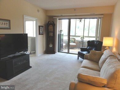The Overlook unit 119, Silver Spring, MD 20906 - photo 5