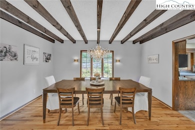 491 Mountain Aire Ln, West Jefferson, NC 28694 - photo 7