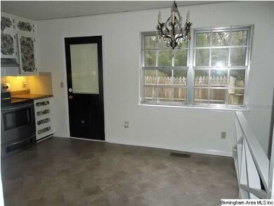 524 20th Ave NE, Center Point, AL 35215 - photo 5