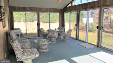 5910 Linthicum Ln, Linthicum Heights, MD 21090 - photo 7