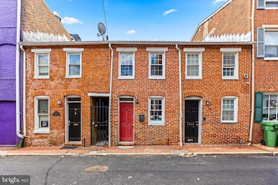 1046 Patapsco St, Baltimore, MD 21230 - photo 2