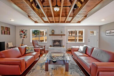 895 Cemetery Rd, Pottsboro, TX 75076 - photo 7