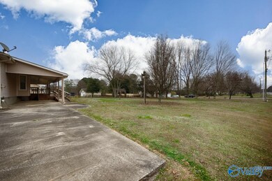 2134 Ready Section Rd, Toney, AL 35773 - photo 7