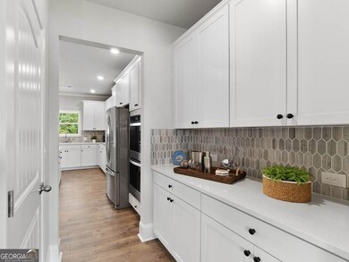 Sample Lynnbrook Butlers Pantry At Briarwood In Cumming, Georgia