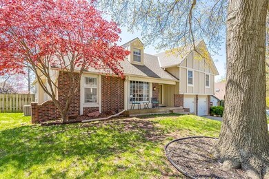 12409 W 69th St, Shawnee, KS 66216 - photo 2