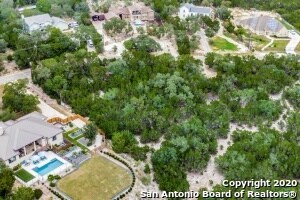26050 Dull Knife Trail, San Antonio, TX 78255 - photo 5