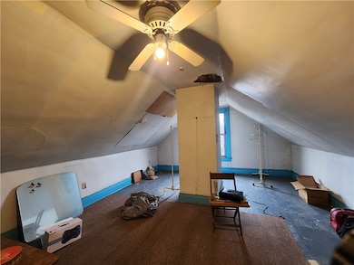 517 5th St, Pitcairn, PA 15140 - photo 6