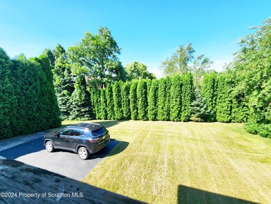 925 Jessup Ave, Dunmore, PA 18512 - photo 6