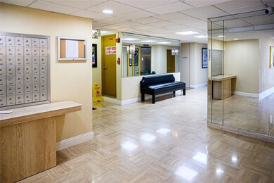 3821 Environ Blvd unit 202, Lauderhill, FL 33319 - photo 3