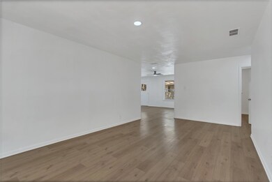 1335 Crestview Dr, Denison, TX 75020 - photo 5