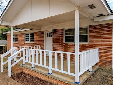 1503 W College St, Enterprise, AL 36330 - photo 2