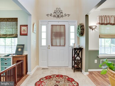 737 Miriam Ln, Lusby, MD 20657 - photo 4