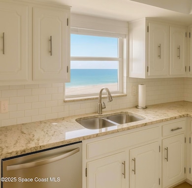 B565F10D-589B-4B2A-8ECC-6A52A3C1F9DD