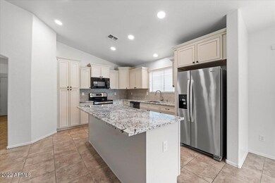 06-Kitchen