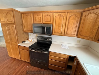 3204 W 16th St, Grand Island, NE 68803 - photo 6