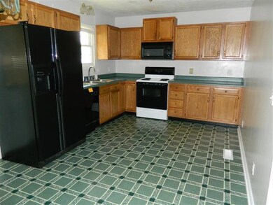 1010 Ravenwood Dr, Lawrenceburg, KY 40342 - photo 6