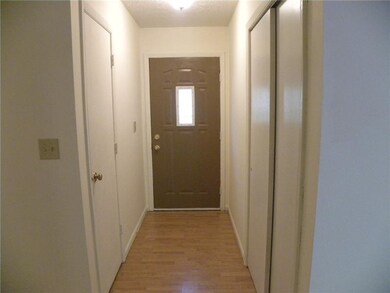 1502 Woodpointe Dr, Indianapolis, IN 46234 - photo 2