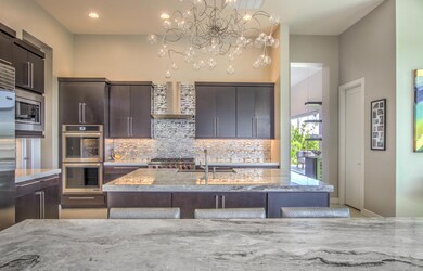 Gourmet kitchen