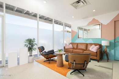 Landmark unit C2, Phoenix, AZ 85012 - photo 2