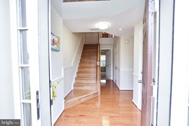 13976 Lightburn Ln, Centreville, VA 20121 - photo 5