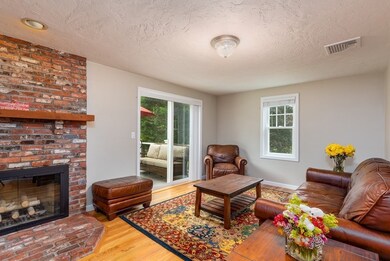 40 Davis St, Northborough, MA 01532 - photo 3