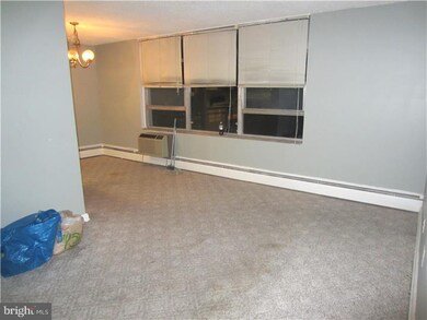 Radnor House unit 1012, Bryn Mawr, PA 19010 - photo 5