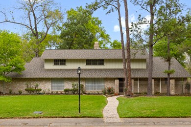 10134 Briar Dr, Houston, TX 77042 - photo 7