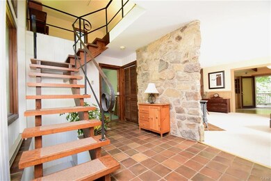 4718 Sheep Rock Rd, Macungie, PA 18062 - photo 4