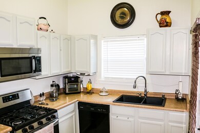 14561 Desierto Bello Ave, El Paso, TX 79928 - photo 7