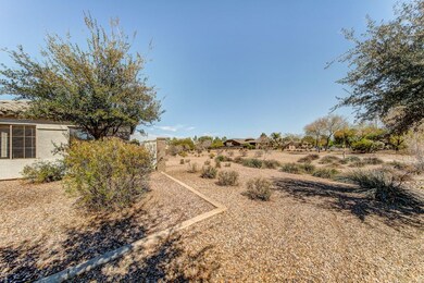 105-Adjacent_WalkingTrails_1