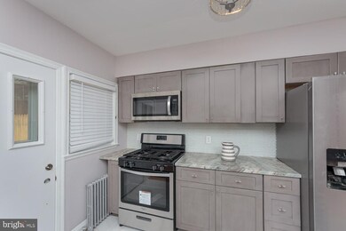 958 N Hill Rd, Baltimore, MD 21218 - photo 5