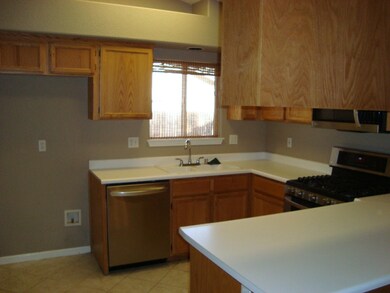 3330 Lawrence Rd, Redding, CA 96002 - photo 5