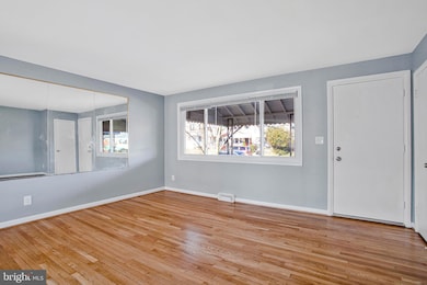 1231 Sheridan Ave, Baltimore, MD 21239 - photo 7