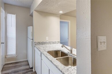 RIGHT SIDE OF THE KITCHEN