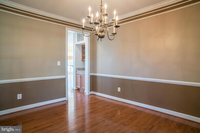 838 Queens Park Dr, Owings Mills, MD 21117 - photo 3