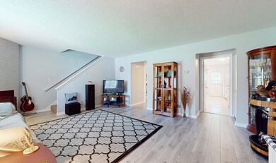 10753-Colonial-Woods-Ct-0025