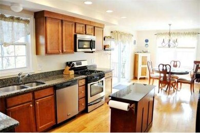 27 Llewellyn St, Lowell, MA 01850 - photo 6