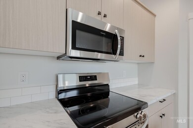 3042 E Boulder Basin Dr, Kuna, ID 83634 - photo 5