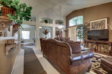 5641 E Gable Ave-7