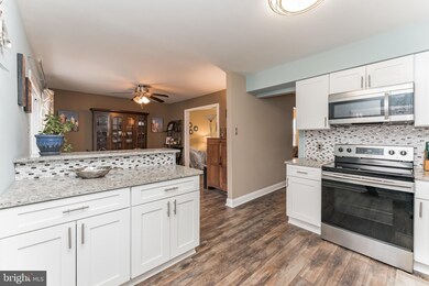 2758 Jean Dr, Hatfield, PA 19440 - photo 5