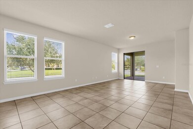 16073 Pebble Bluff Loop, Winter Garden, FL 34787 - photo 4